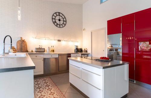 Saint-Gildas-de-Rhuys House | Le Loft avec jacuzzi