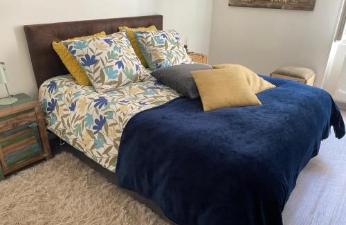 Epernay Apartment | Le Loft Vintage Epernay avec Netflix, Vélos, Parking gratuit