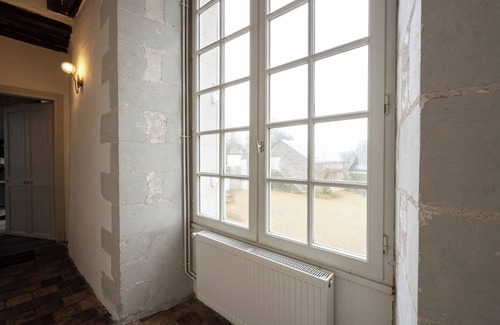 Les Garennes-sur-Loire Villa | Le logis de saint jean Character house with swimming pool