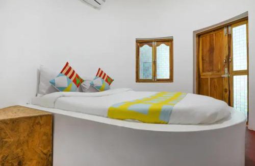 Cuddalore-Puducherry Administrative Boundary House | Le Lucky Chalet