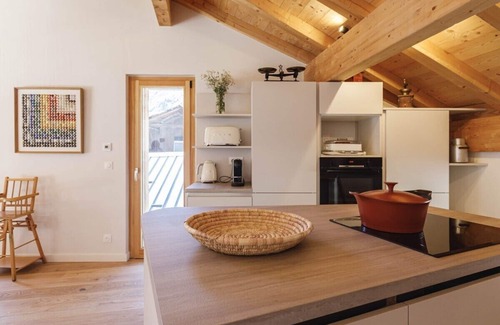 Champagny-en-Vanoise Apartment | Le Malatray - Spacious chalet with mountain view