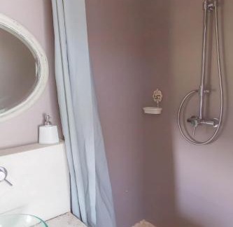 Saint-Hippolyte-de-Caton Villa | Le Mas d'Elise