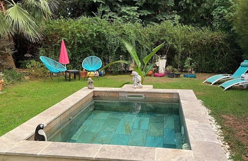 La Seyne-sur-Mer Villa | Le Mas de Fabregas: Relax in this quiet and elegant house ,400m from the beach.