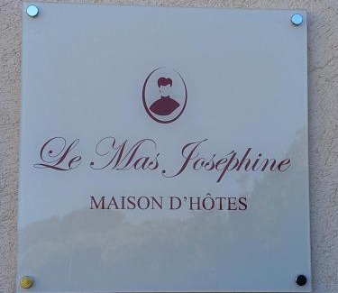 St.-Remy-de-Provence Bed & Breakfast | Le Mas Joséphine