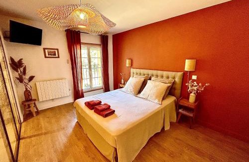 Gordes Bed & Breakfast | Le Mas Justin