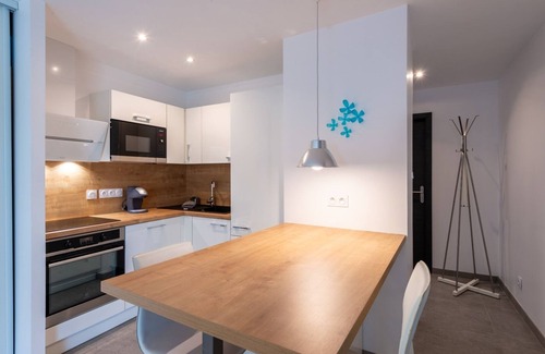 Colonzelle House | Le Mas Moon -Drôme provençale-