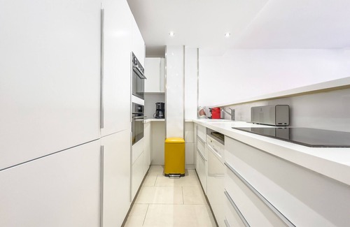 Cannes City Centre Apartment | Le Maubourg