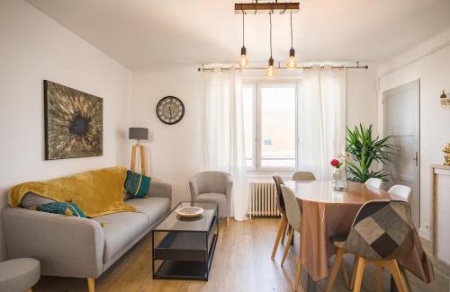 Troyes Apartment | Le May Flower - 3 Chambres - Proche Centre-Ville