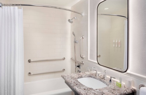 Connecticut Ave - K Street Hotel | Le Meridien Washington, D.C., The Madison
