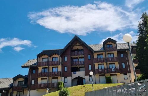 Mijoux Apartment | Le Montagnard