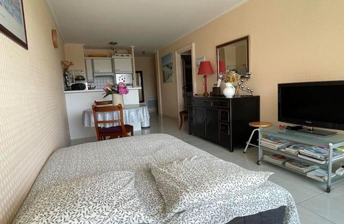La Chaume Apartment | - Le Montauban - Appartement avec grande terrasse
