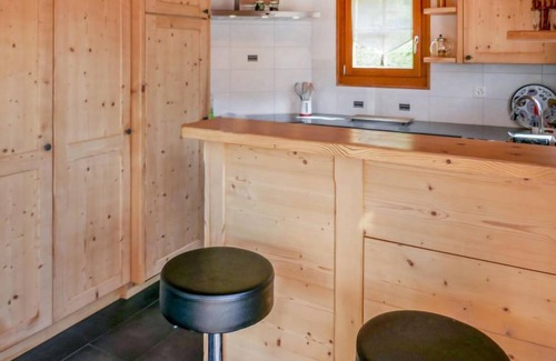 Saint-Pierre-de-Clages House | Le Muveran V8 by Interhome