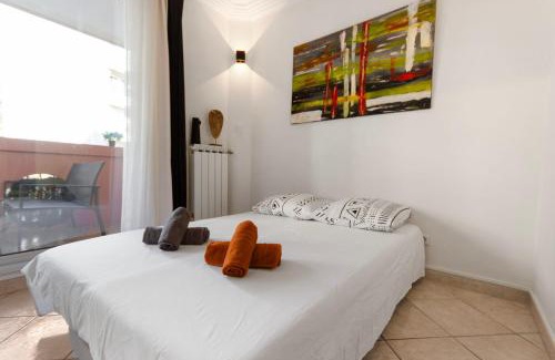 La Madeleine Apartment | Le Nala - Spacious - AC - WIFI - 10 min from the sea