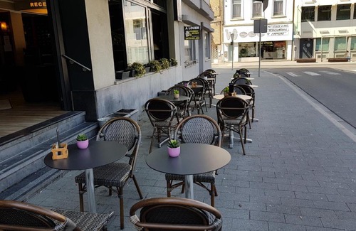 La Louviere Hotel | Le New Matinal