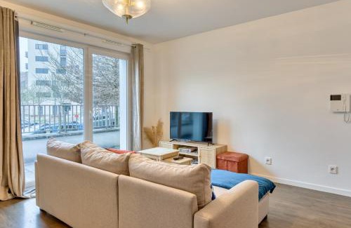 Quartier Sapins-Chatelet-Lombardie Apartment | Le Nicole un appartement en duplex avec balcon et place de parking