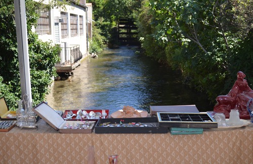L'Isle-sur-la-Sorgue Apartment | Le nid de l'isle ® - Apartment in the city centre