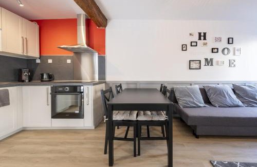 Saint-Cheron Apartment | Le Nid Douillet ~ Confort ~ Parking ~ Terrasse