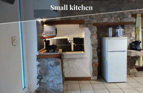 Cuges-les-Pins Apartment | Le Nid du Vigneron I Authentic escape