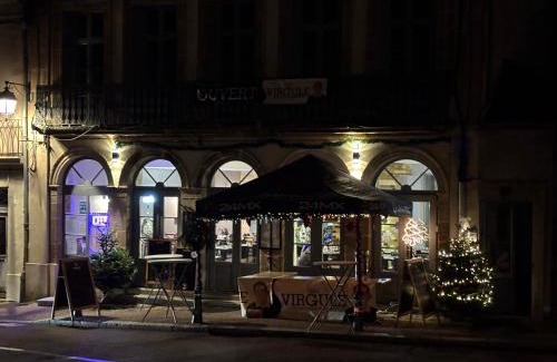 Autun Apartment | Le palais duplex