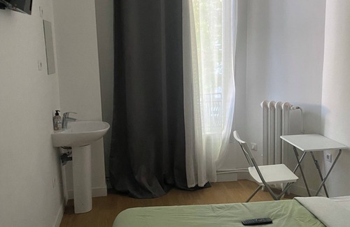 Saint-Denis Hotel | Le Palmier