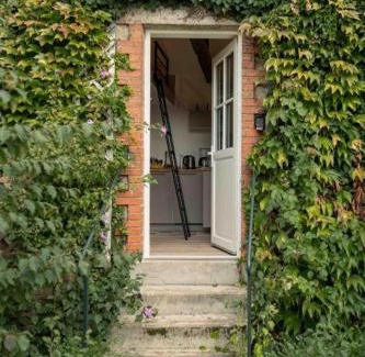 Ep 21 - Saint-Paul Bed & Breakfast | Le Parc du Magnolia