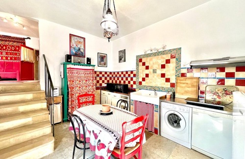 Sommieres Apartment | Le Parvis, atypical charm