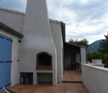 Mollans-sur-Ouveze Apartment | Le Pas du Ventoux