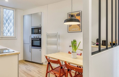 Coteaux Ouest Apartment | Le passage du renard pour 6 personnes avec parking