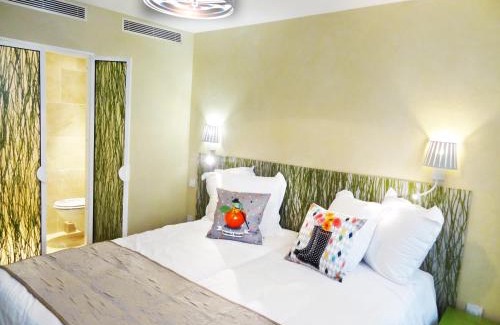 7th Arrondissement Hotel | Le Pavillon Hotel