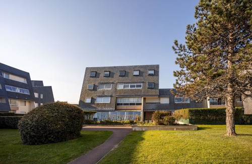 Bernieres-sur-Mer Apartment | Le Pavois - appartement à 50 mètres de la mer