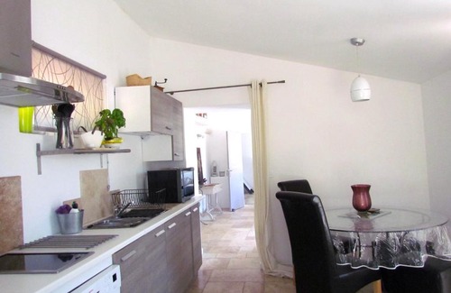 Lagnes House | Le Petit Bastidon