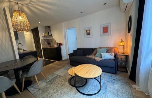 Annecy Apartment | "Le petit bonlieu" au centre ville et à 500m du lac