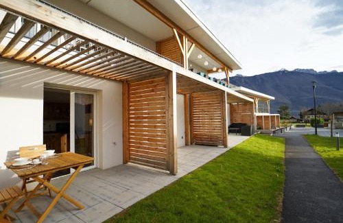 Chaparon Apartment | Le Petit Chalet - Cosy studio in Lathuile for 2 people
