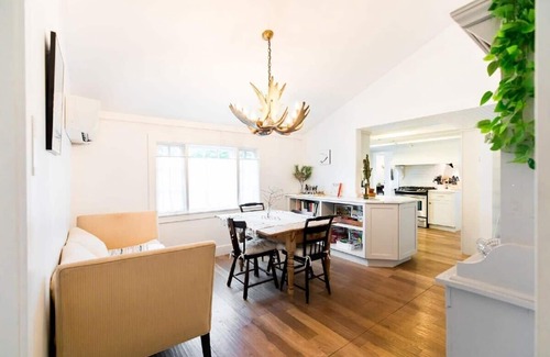 Saugerties House | Le Petit Cottage - French Country in Saugerties