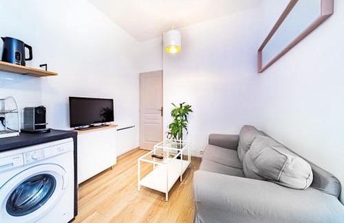 Gorge de Loup Apartment | Le petit Cottin cosy 2 pers métro Valmy