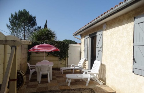 Saint-Julien-en-Born House | Le Petit Gîte du Pont Blanc