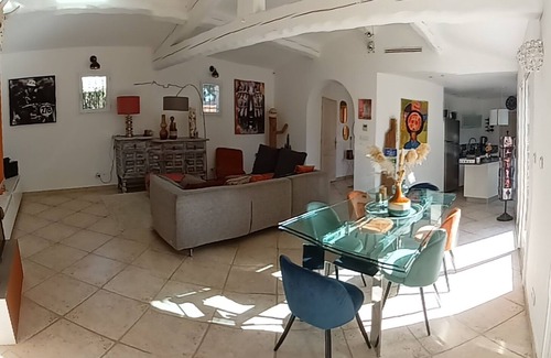Aubagne Villa | LE PETIT PARADIS PROVENCAL in the chic, quiet district of AUBAGNE.