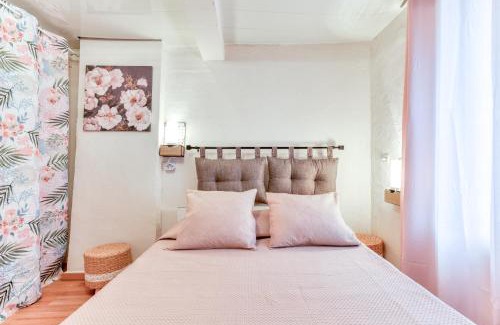 Ouveillan House | Le petit rubis d'Ouveillan