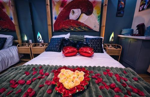 Saint Nicolas - Charles III - Ville vieille - Trois Maisons - Leopold Apartment | Le Petit Sensual Bali Spa Option 300m Place Stanislas