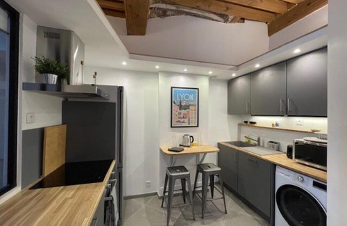 Vaise Apartment | Le Petit St Pierre charmant 2 pers Valmy