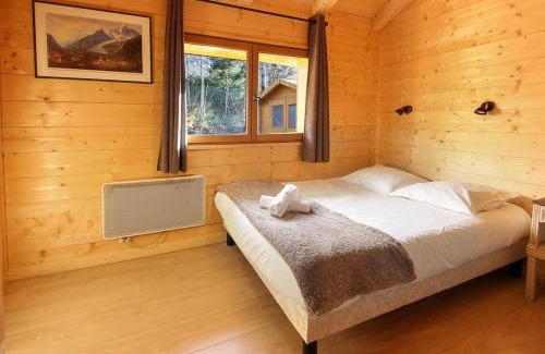 Les Bossons Ski Chalet | Le Petite Chalet Tourmente