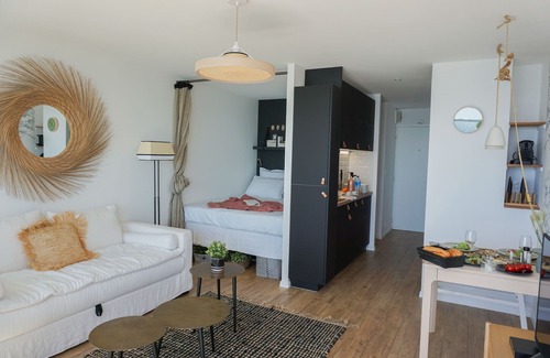 Concarneau Apartment | -LE PHARE- FRONT DE MER À CONCARNEAU AVEC BALCON