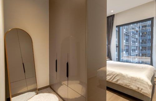 Da Kao Apartment | Le Places The Luxury MarQ Saigon Apartment