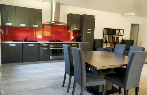 Brives-Charensac House | Le Plain-pied du Pêcheur - Maison avec terrasse entre Loire, Via Velay et Le Puy