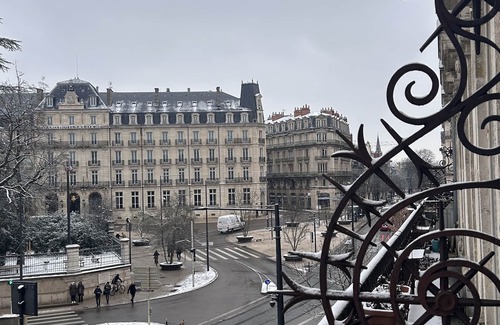 Dijon Apartment | Le Pompon - Centre Ville de Dijon