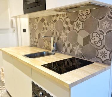 Le Busca Apartment | LE POP ART - JARDIN DES PLANTES - Centre
