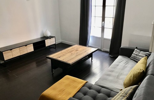 Hyeres City Centre Apartment | Le Portalet Centre Historique