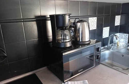 Miroir - Batignolles Apartment | Le pti Oyon: T1, Near train station, Secure,