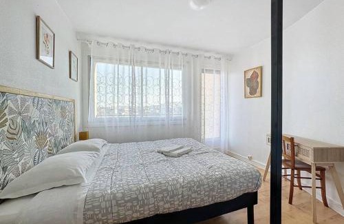 La Gare Apartment | Le quai 52 - Spacieux & Lumineux & Gare SNCF Albert Elisabeth B