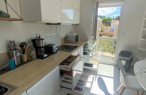 Saint-Mandrier-sur-Mer Apartment | Le Refuge du Plongeur - New & Cosy Apartment